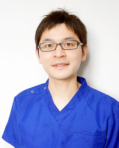 院長 内山辰弥